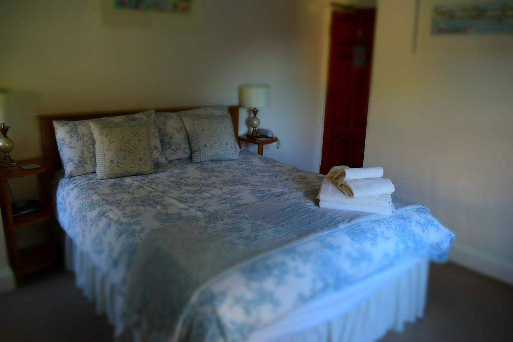 The Old Mill House Bed & Breakfast Padstow Exterior photo
